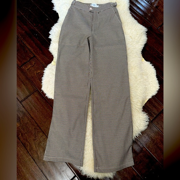 Princess Polly Elee Houndstooth Pants - Picture 3 of 7